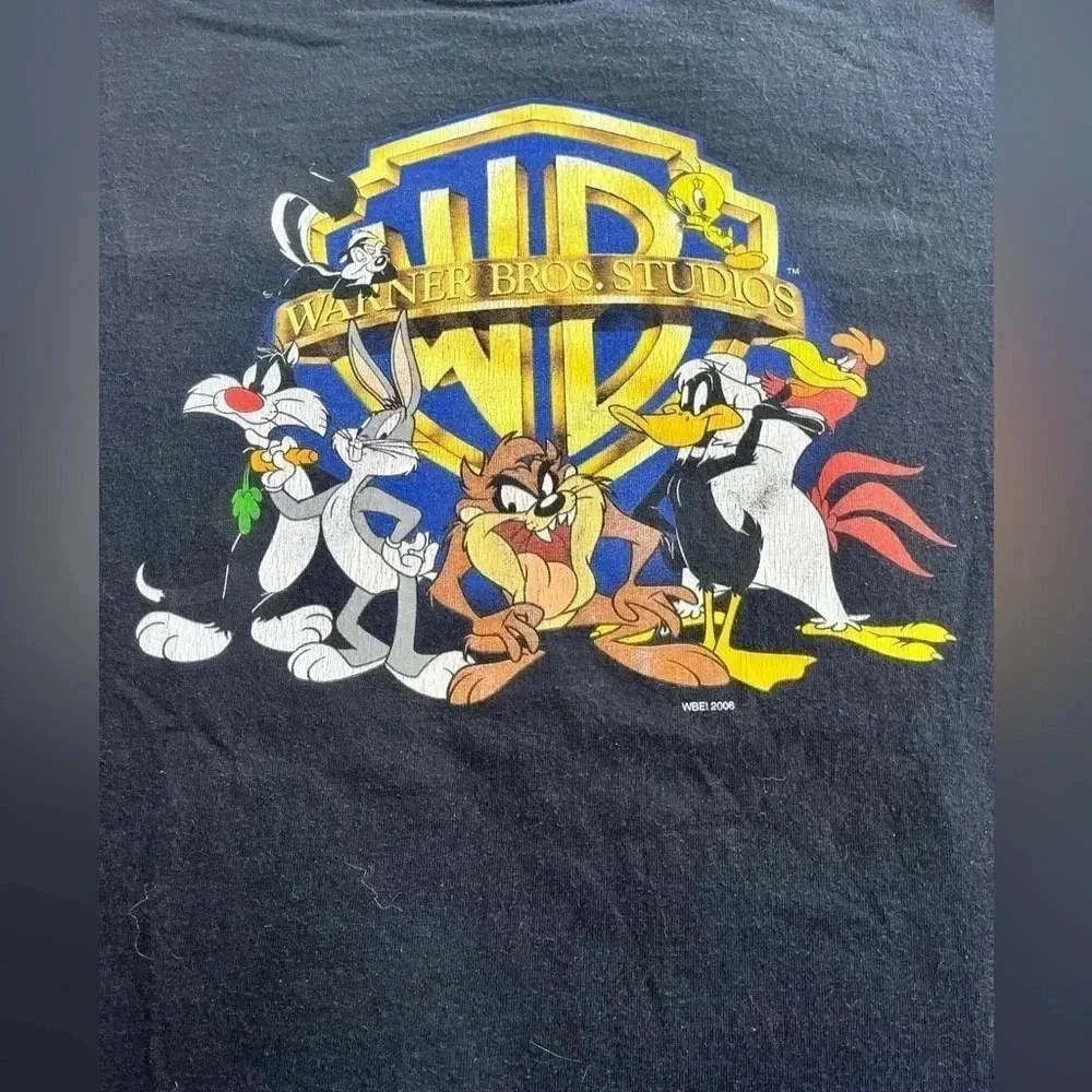 VTG Anvil  Clothing Looney Tunes Adult T-Shirt
